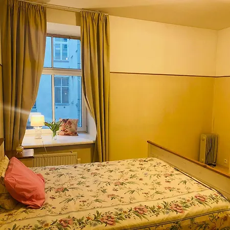 Apartment Cozy Oldtown Next Of Town Hall Square Tallinn